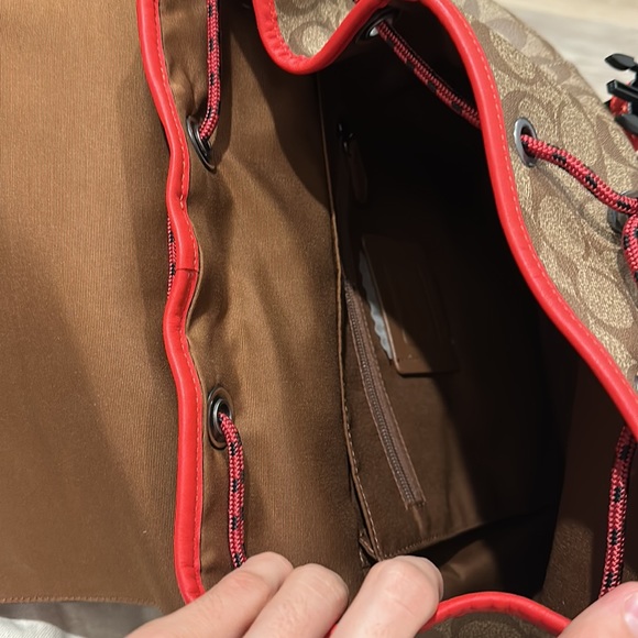 COACH TRACK COLORBLOCK KHAKI CANVAS RED LEATHER LOGO STAMP BACKPACK BAG - Picture 3 of 3